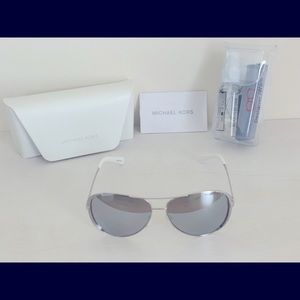 MICHAEL KORS
Chelsea Sunglasses
Style# MK-5004